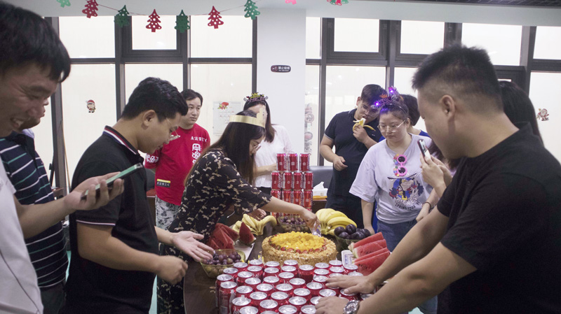 八月集體生日會 | 與久違的祝福火熱相撞